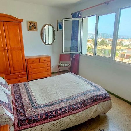 Summer Breeze Apartment Empuriabrava Kültér fotó