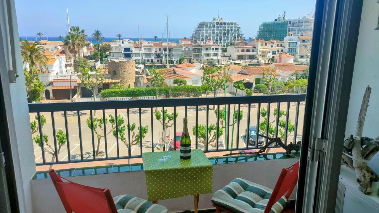 Summer Breeze Apartment Empuriabrava Kültér fotó